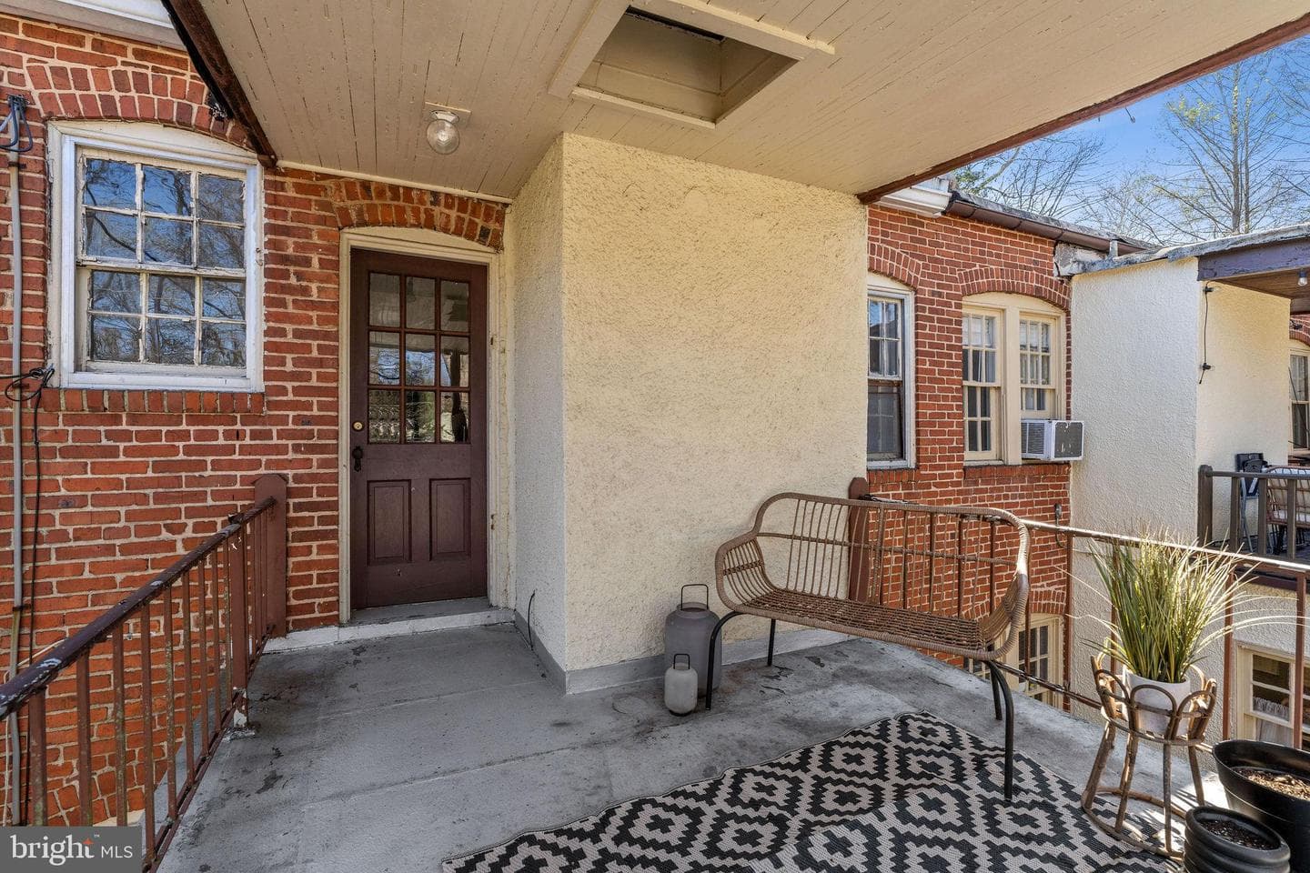 706 E Lake Avenue photo 41