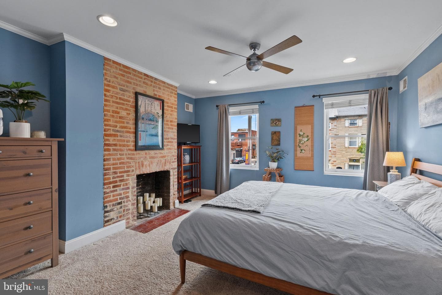 1729 Bank Street photo 25