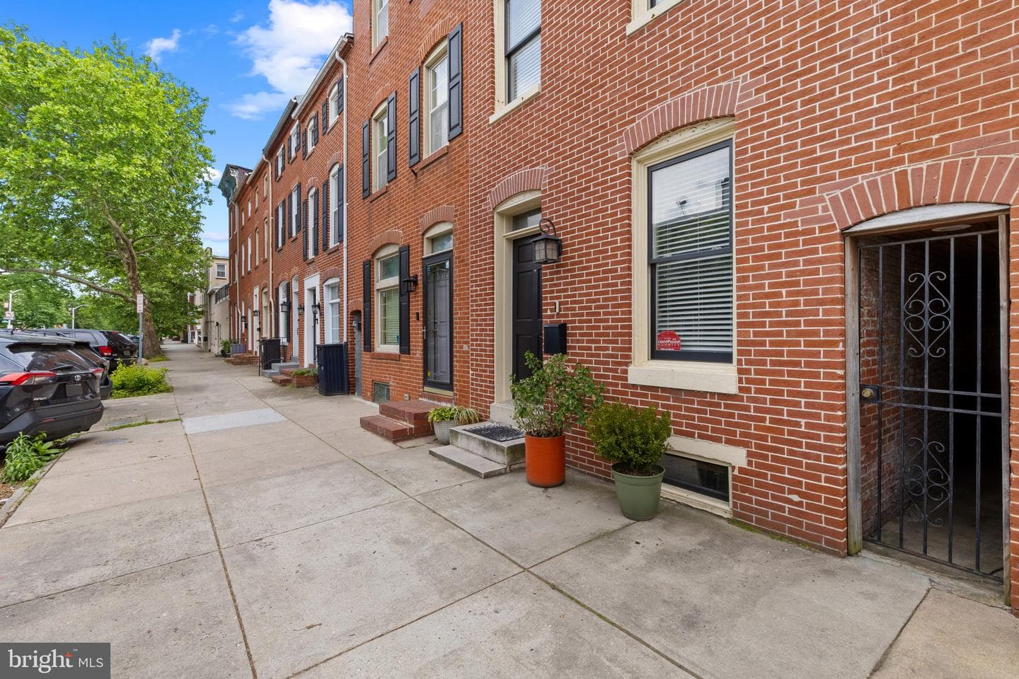 1729 Bank Street photo 4