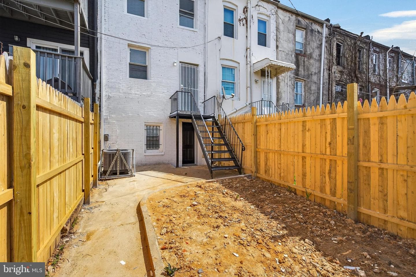1820 N Collington Avenue photo 24
