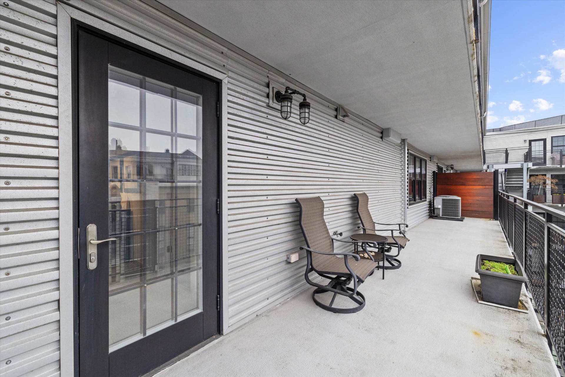 1220 Bank Street #409 photo 39