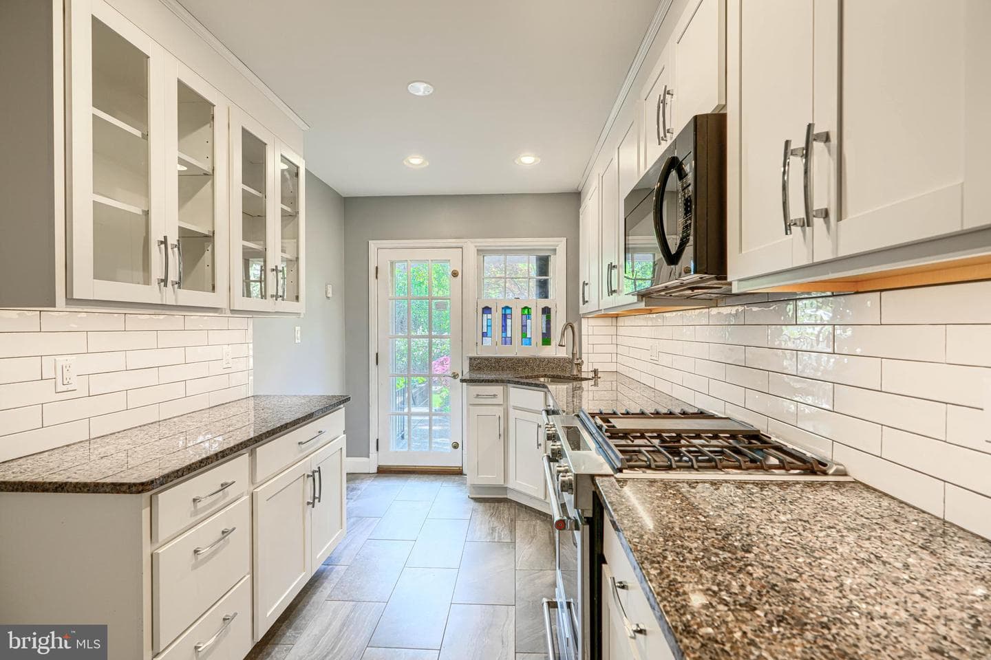 308 Woodbourne Avenue photo 14