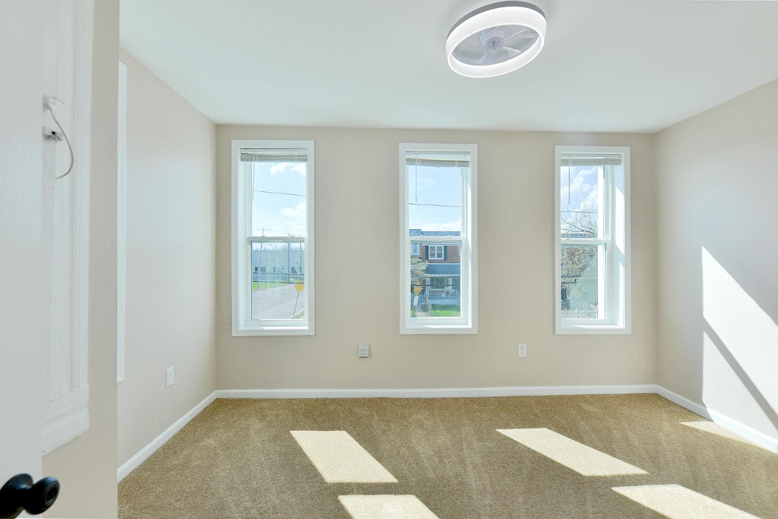 1001 Iris Avenue N photo 15