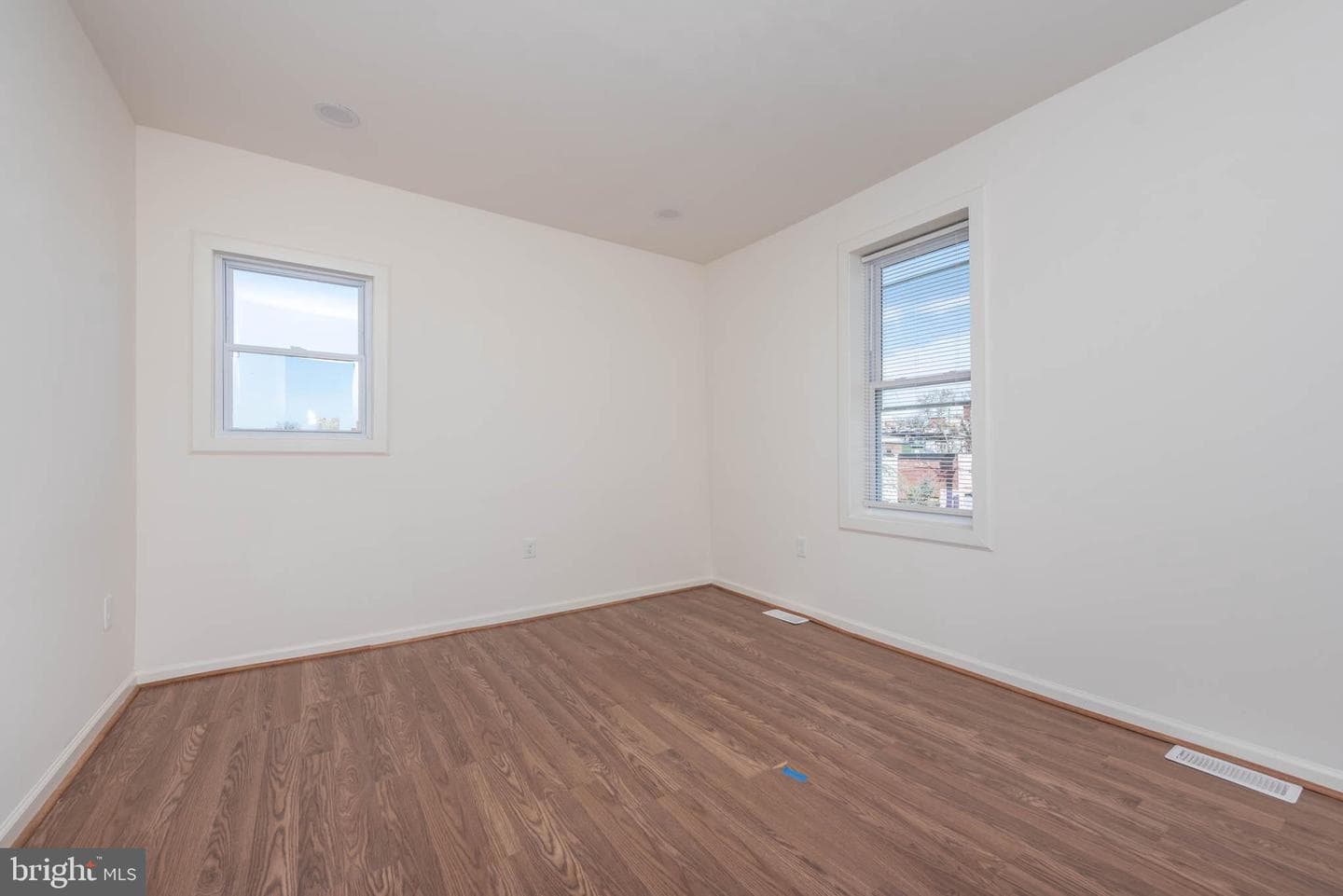 1640 N Broadway photo 22