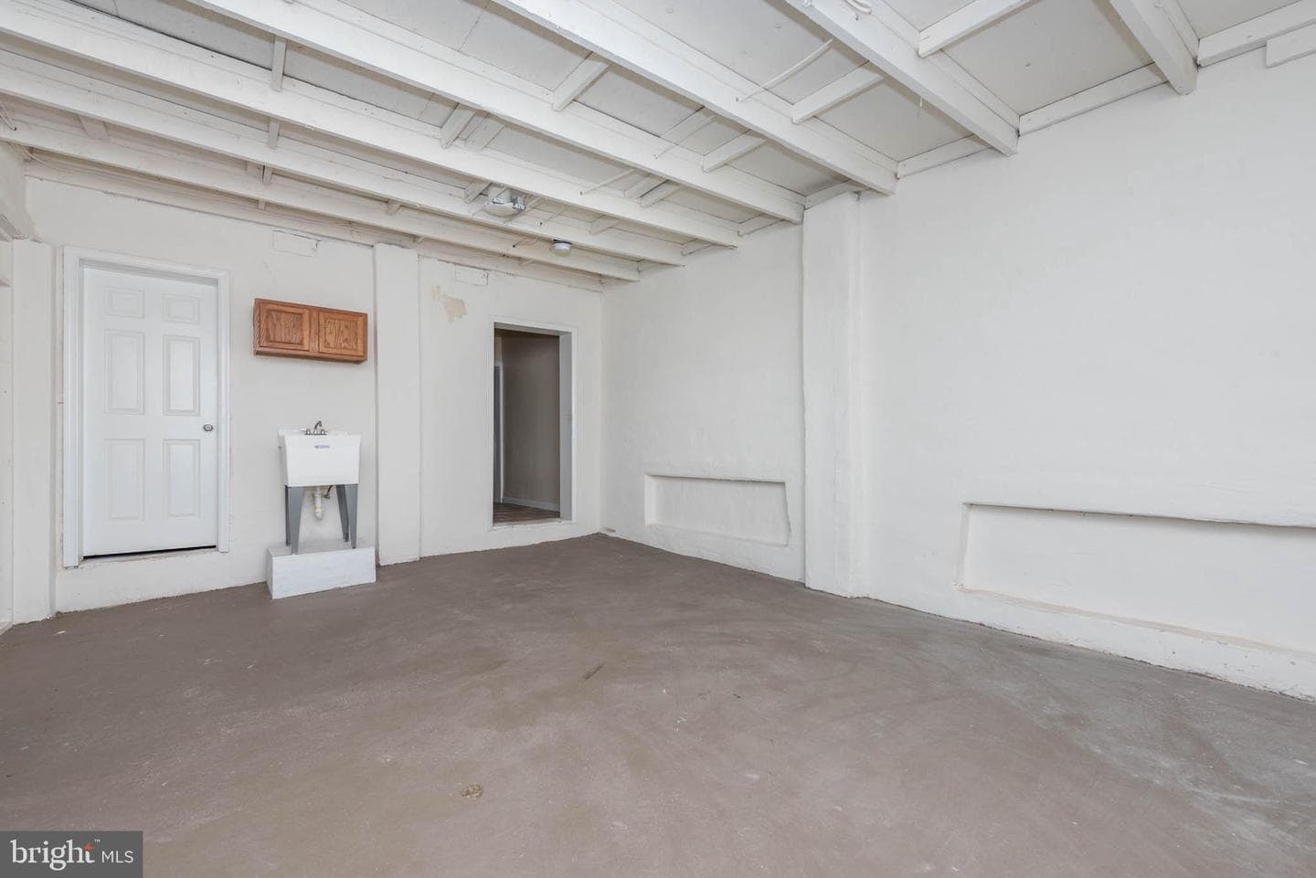 1640 N Broadway photo 8