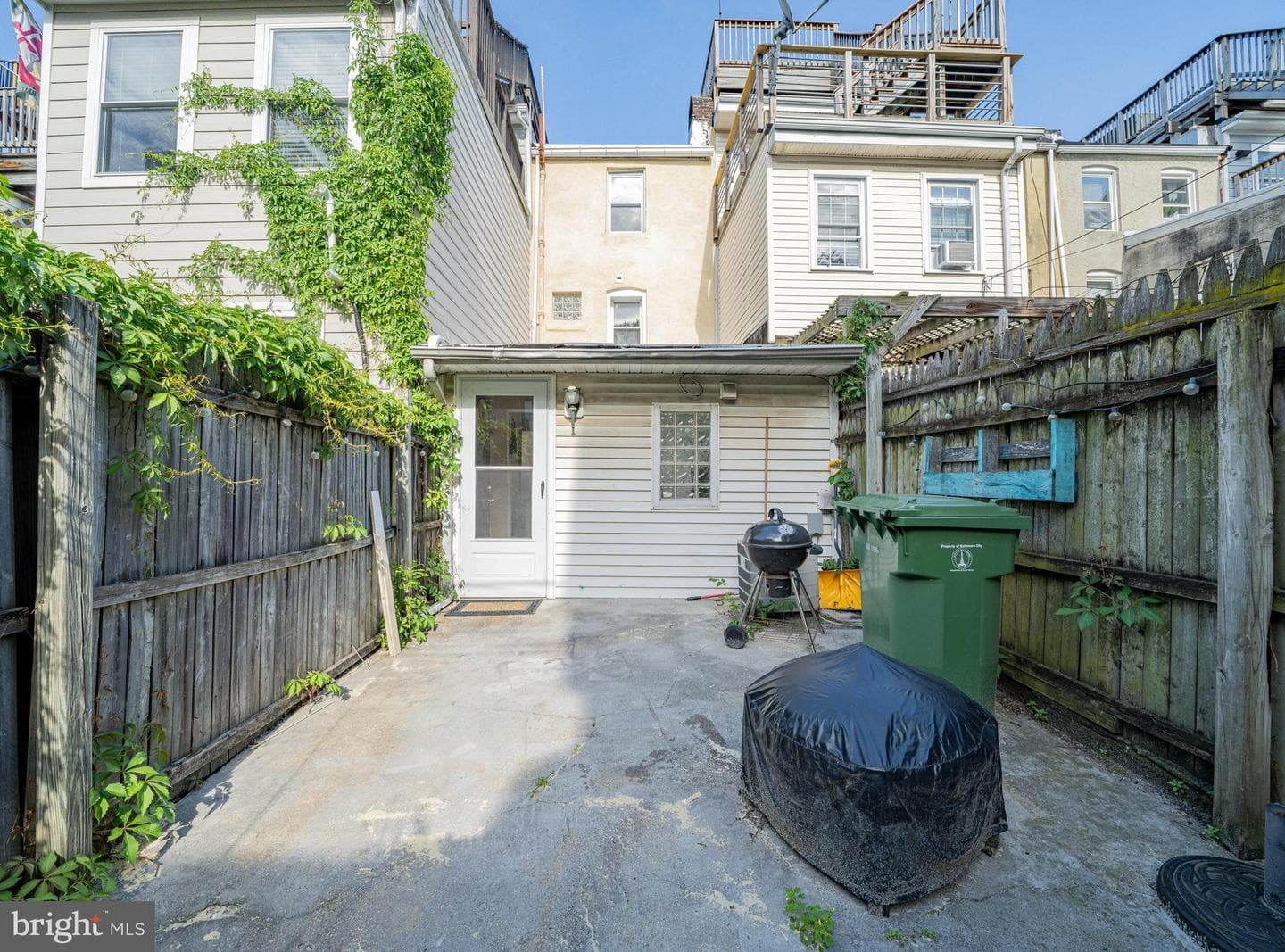 1432 S Charles Street photo 18