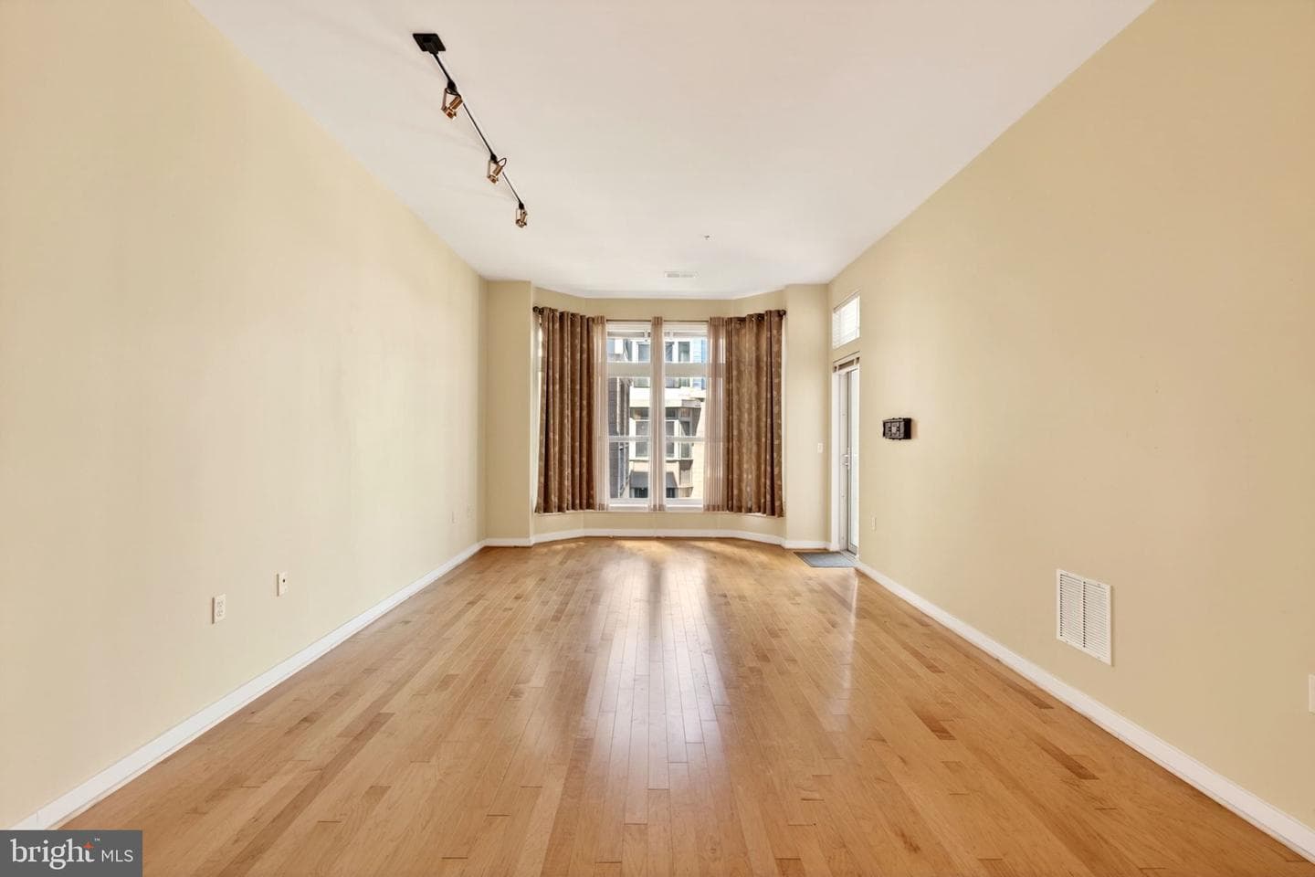 1209 N Charles Street #306 photo 12