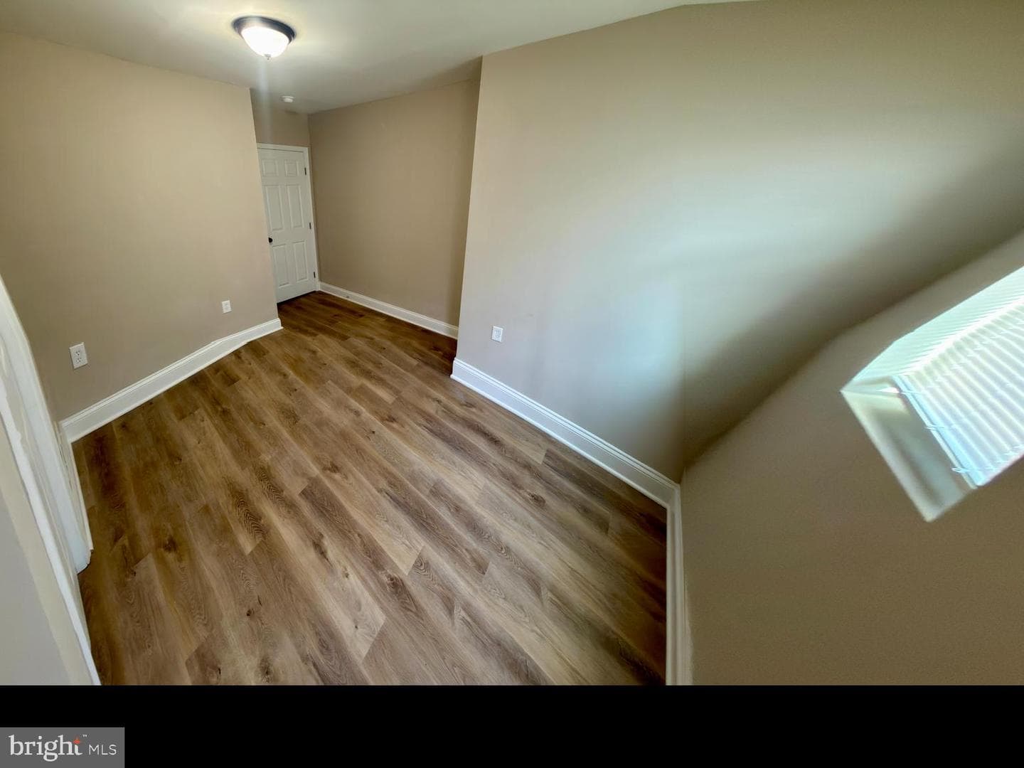 2129 E Federal Street photo 22