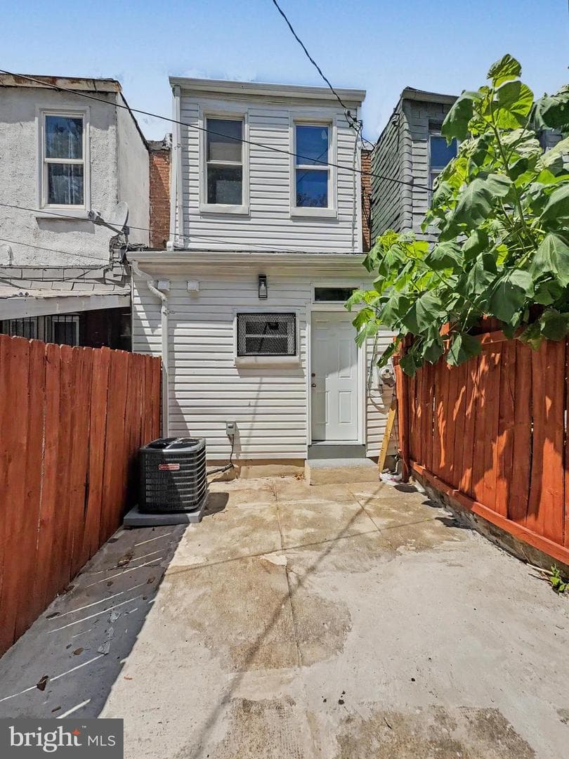 2129 E Federal Street photo 30