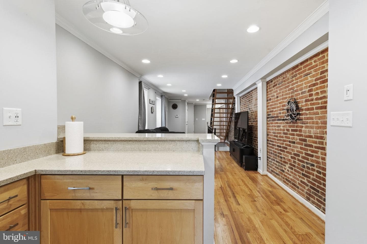 1119 S Baylis Street photo 7