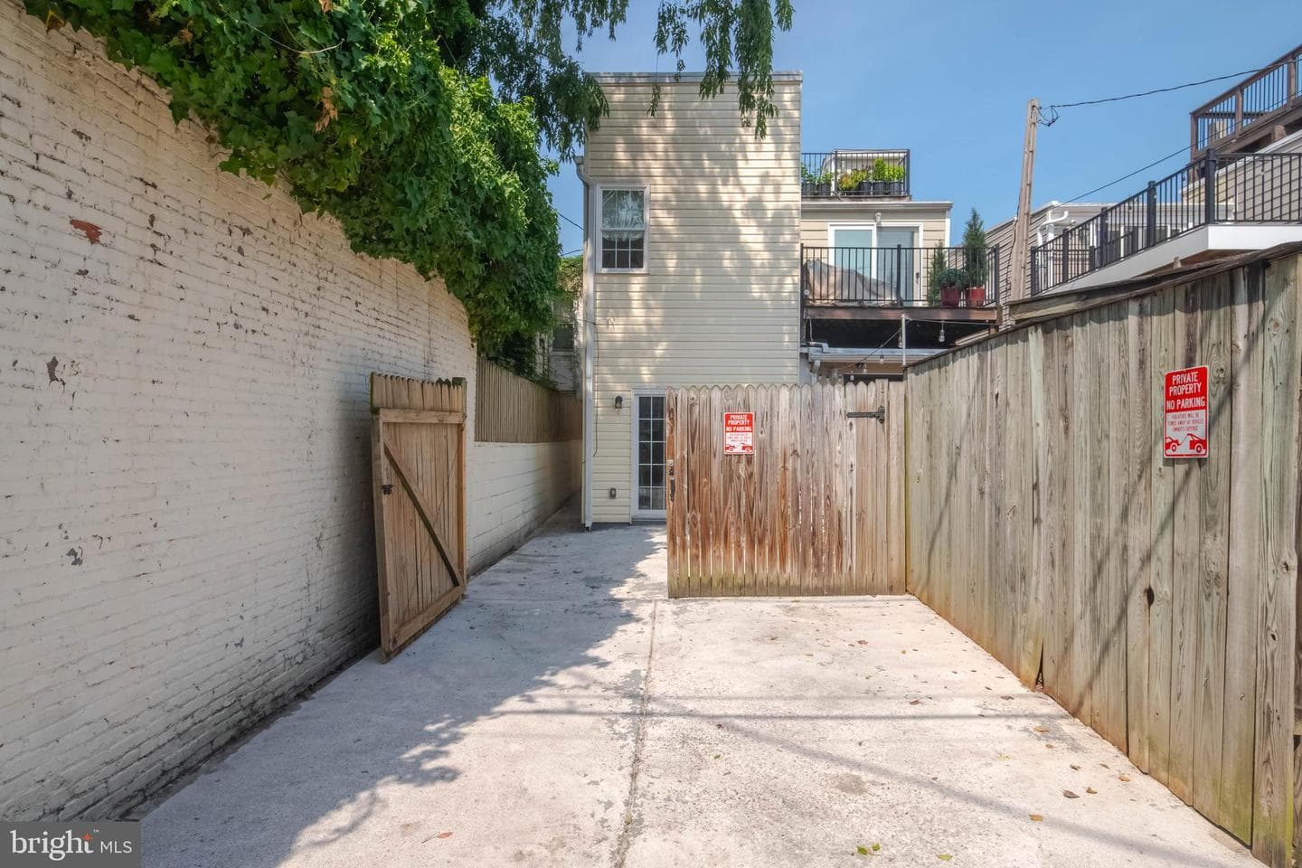 1621 S Charles Street photo 39