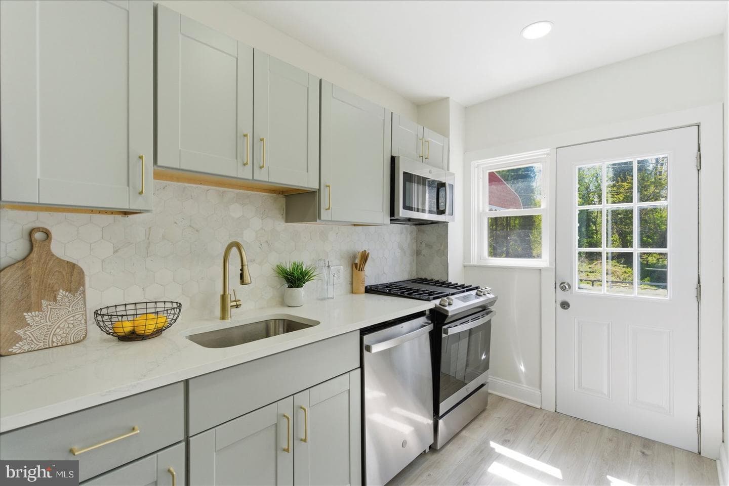 40 Hillvale Road photo 10