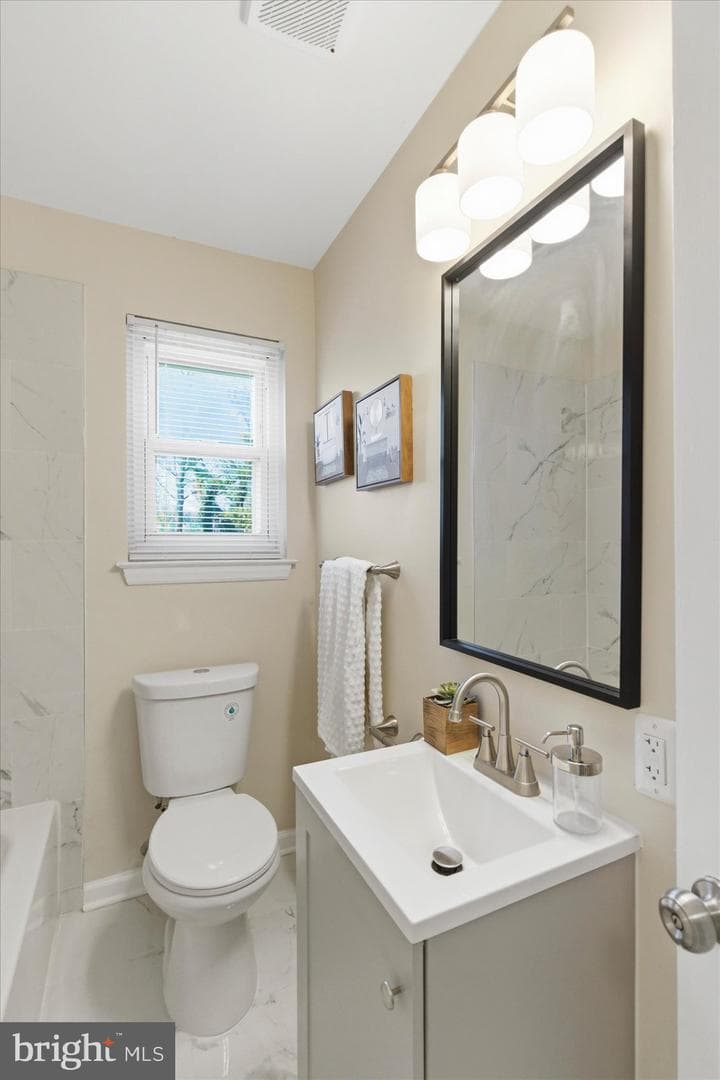 40 Hillvale Road photo 30