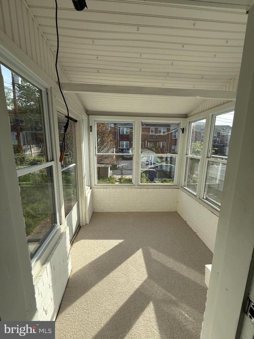 4100 Kinsway photo 11