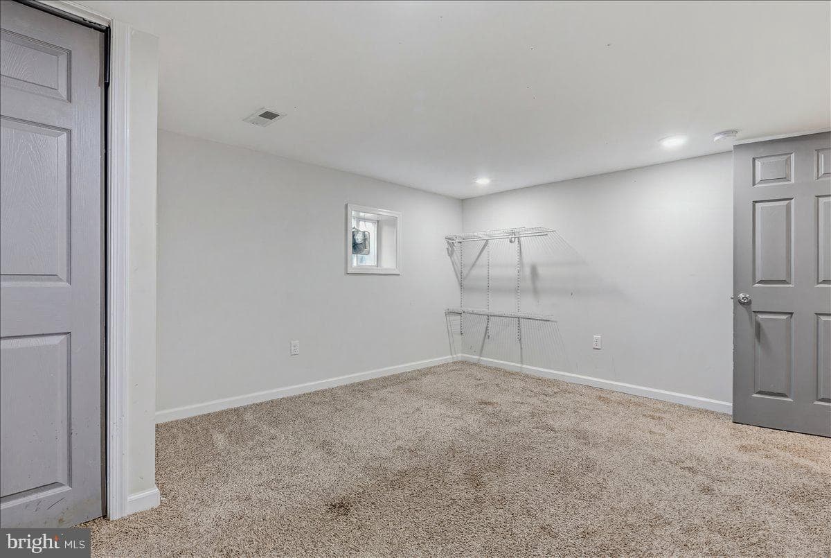 4704 Charleston photo 25