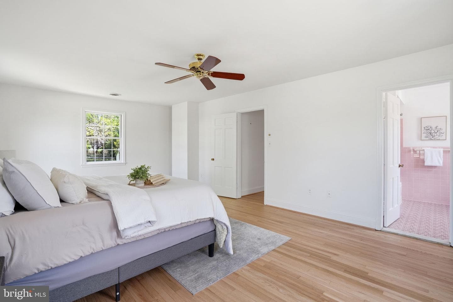 5717 Charlestowne Drive photo 13
