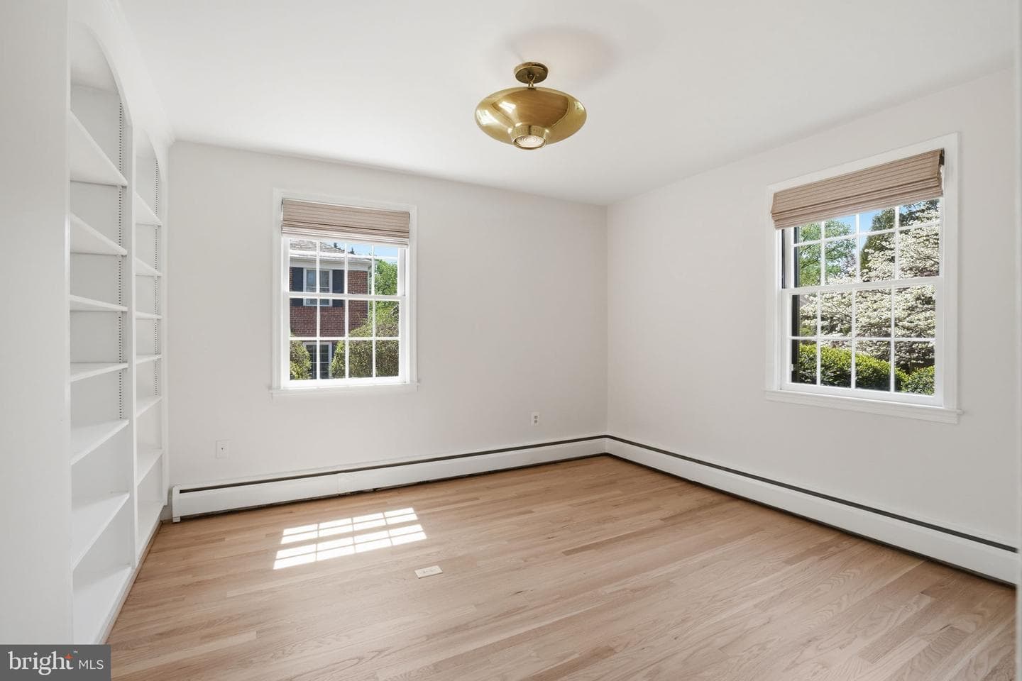 5717 Charlestowne Drive photo 9