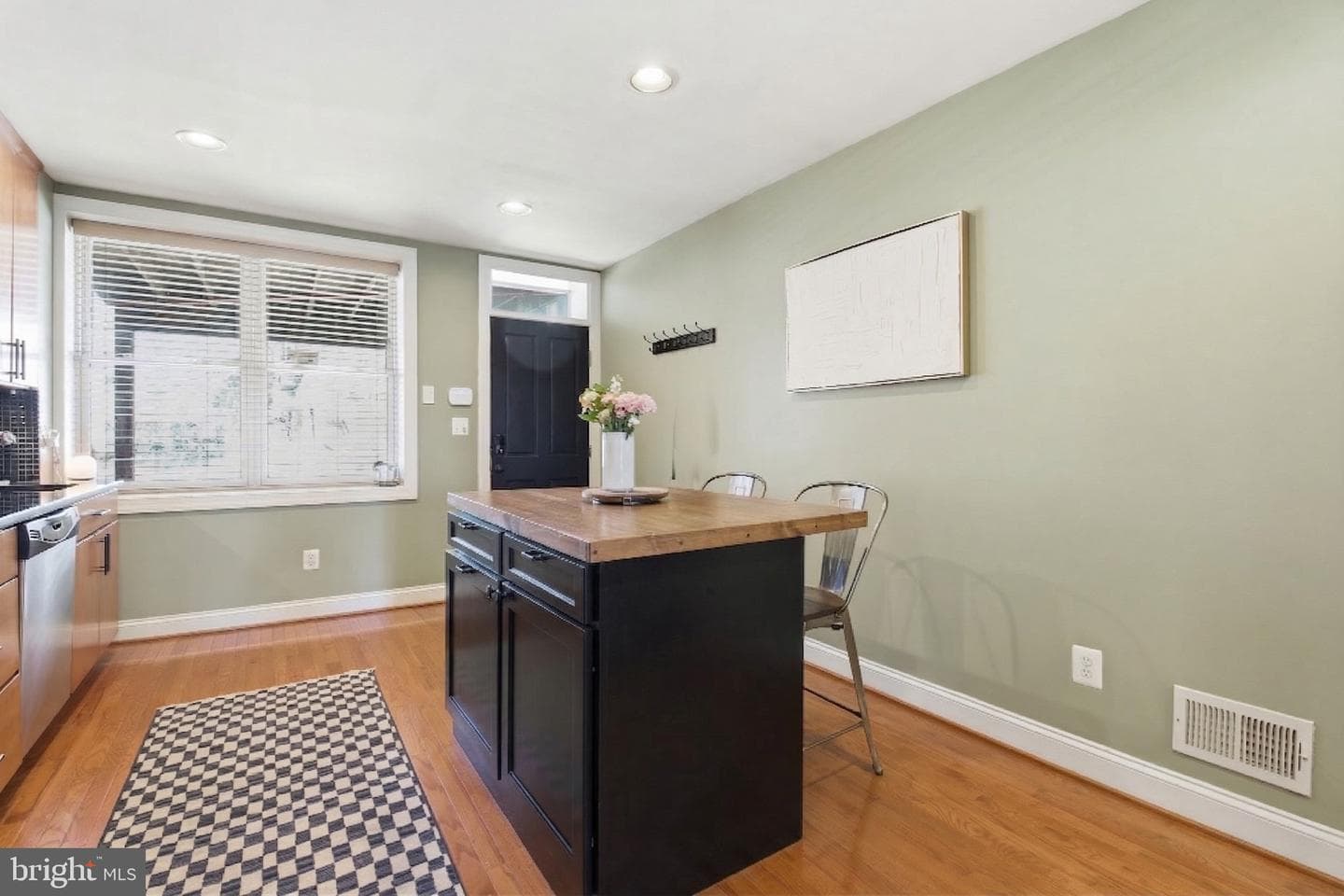 3312 Fleet Street photo 7