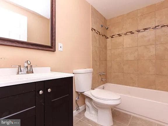 1309 E Madison Street photo 14