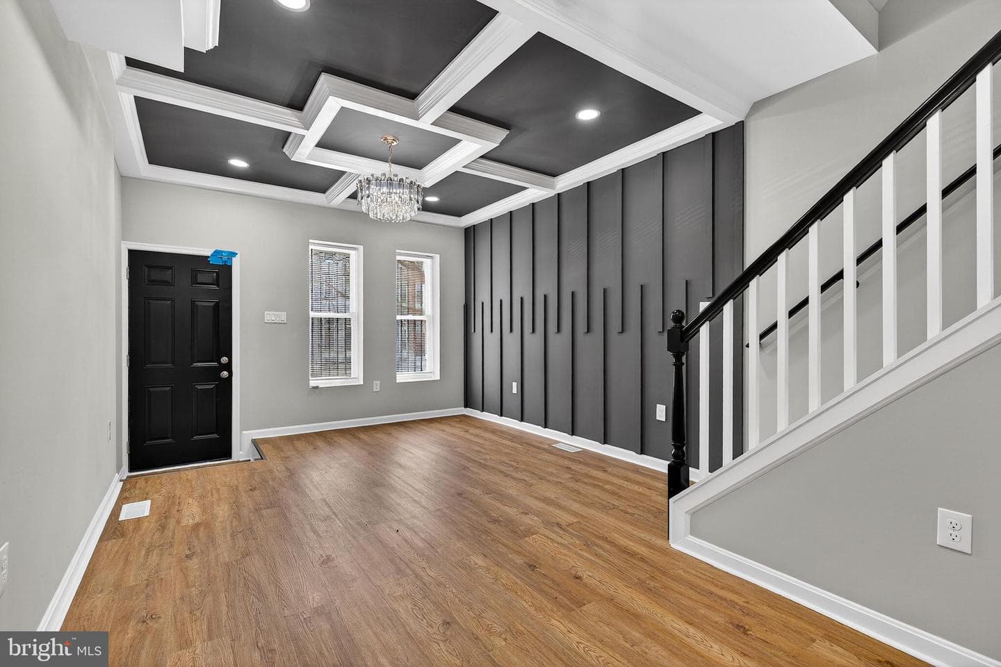 1134 N Fulton Avenue photo 4