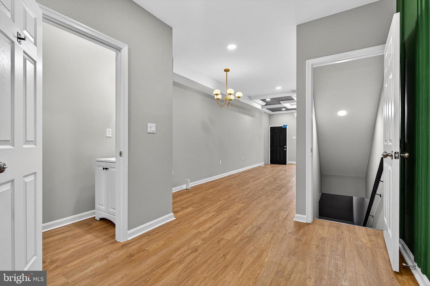 1134 N Fulton Avenue photo 5
