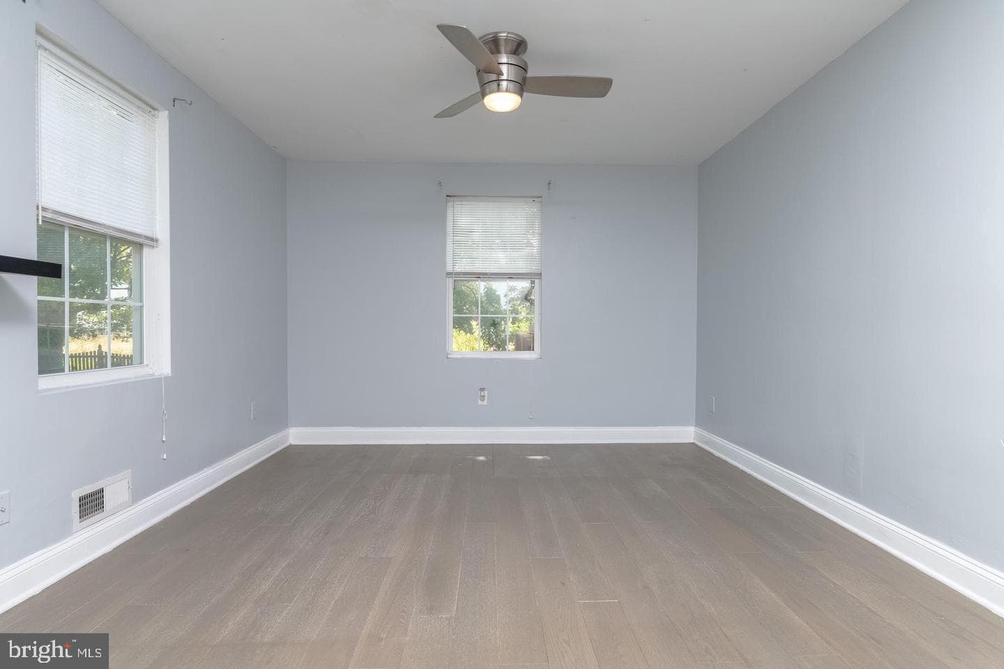 6307 Birchwood Avenue photo 13