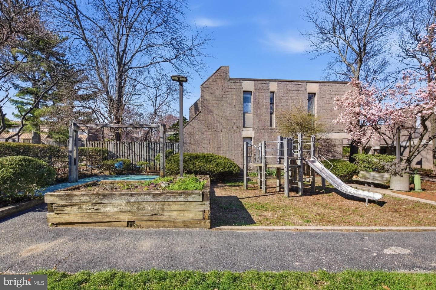 2372 Nutmeg Terrace photo 35