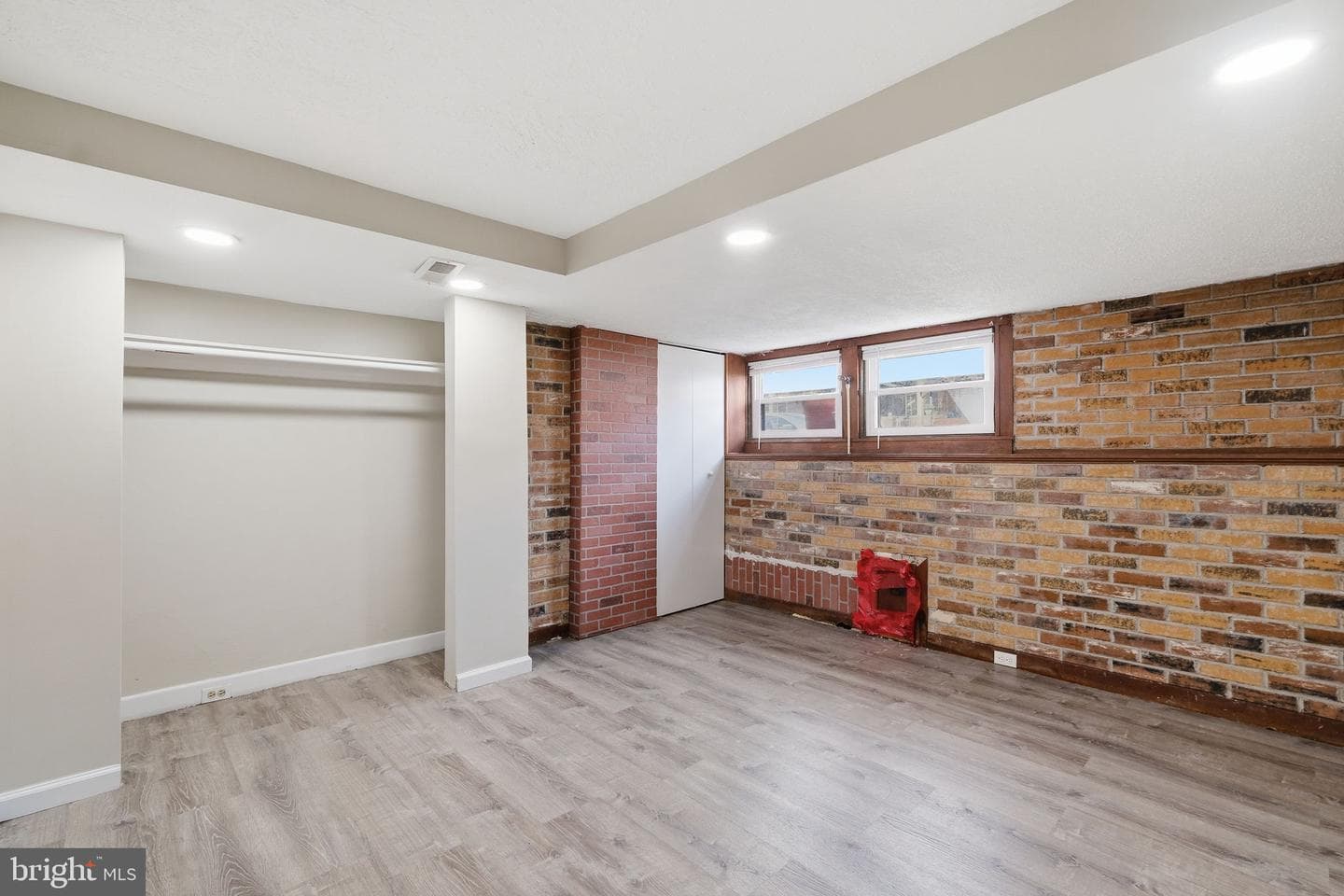 313 Elrino Street photo 25