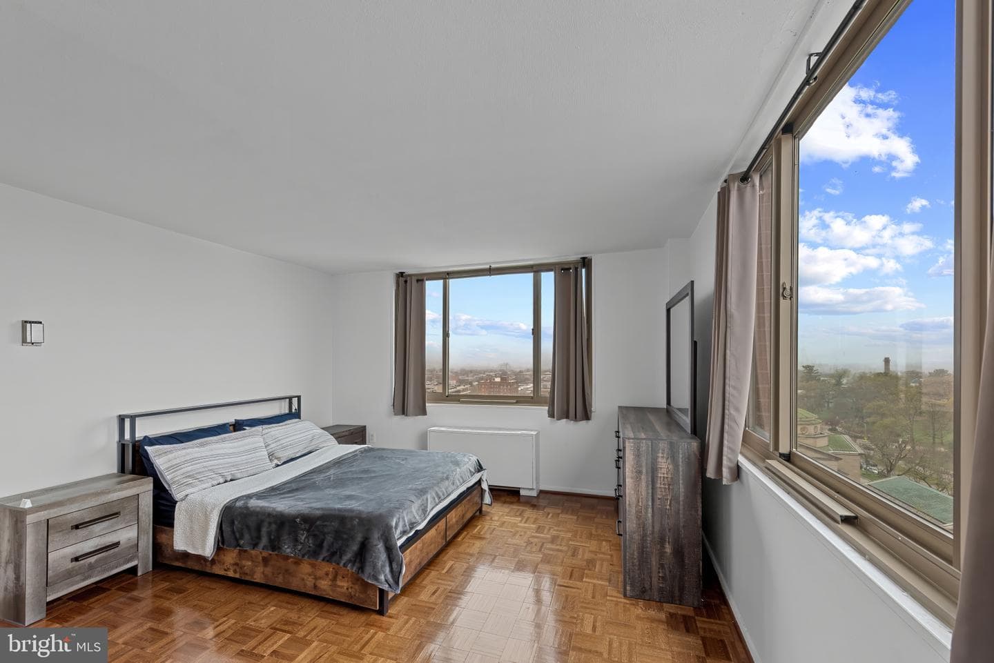1 E University Parkway #1205 photo 17