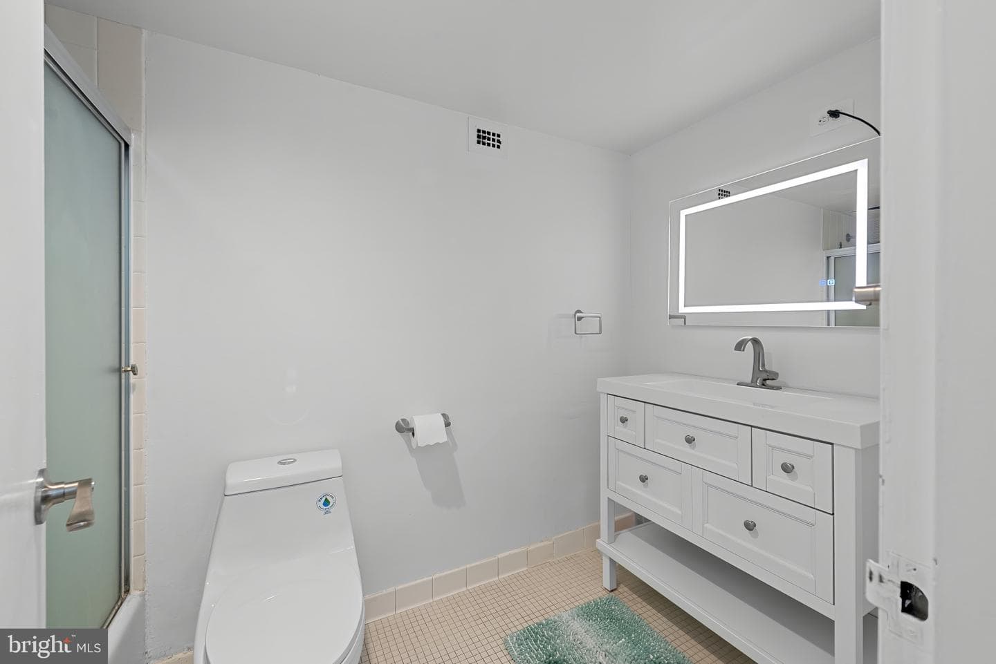 1 E University Parkway #1205 photo 23