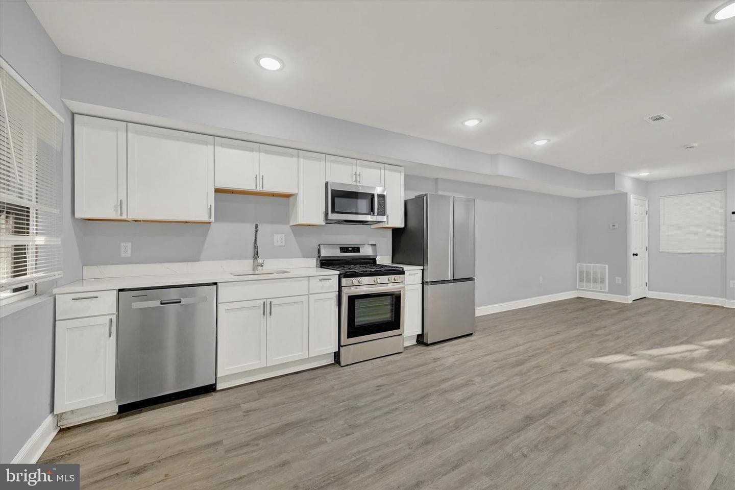3105 Frisby Street photo 9