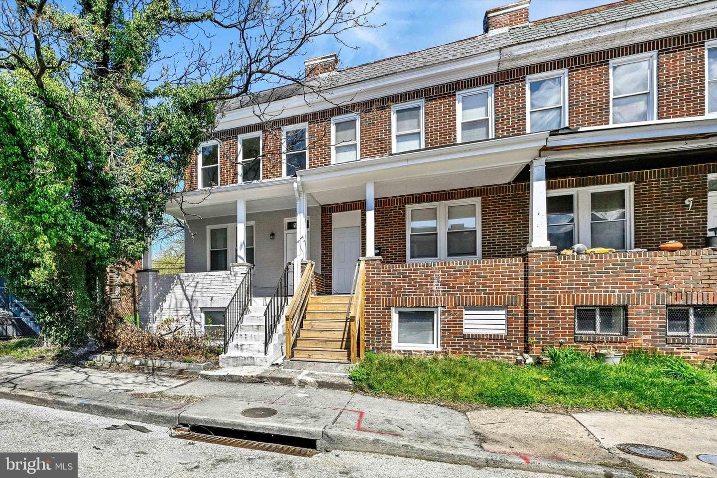 1604 Carswell Street photo 15