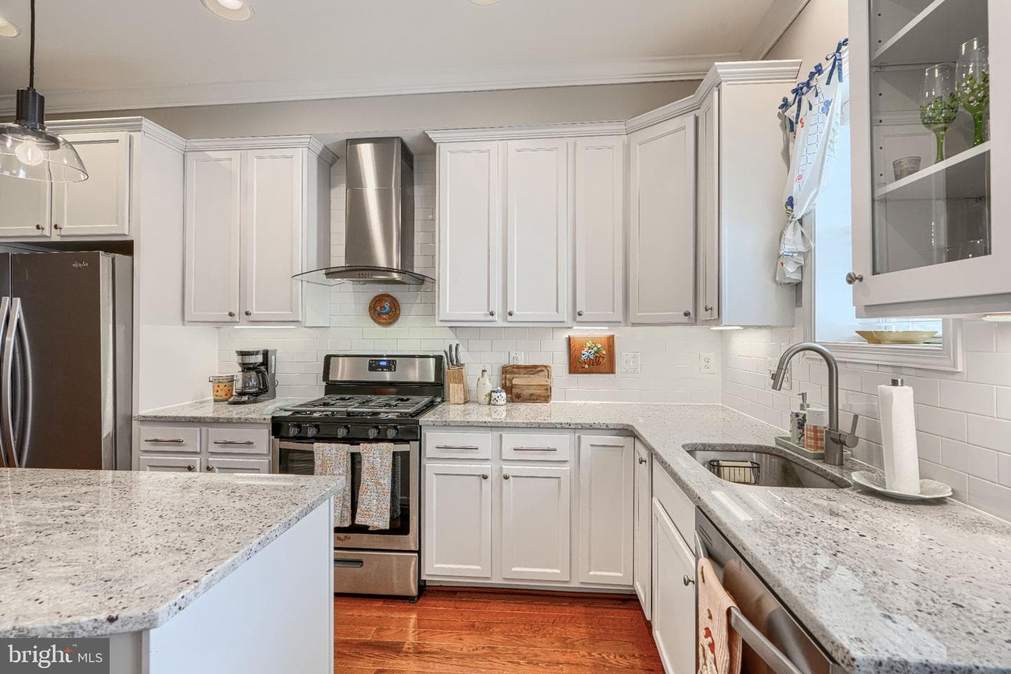 1403 E Clement Street photo 8