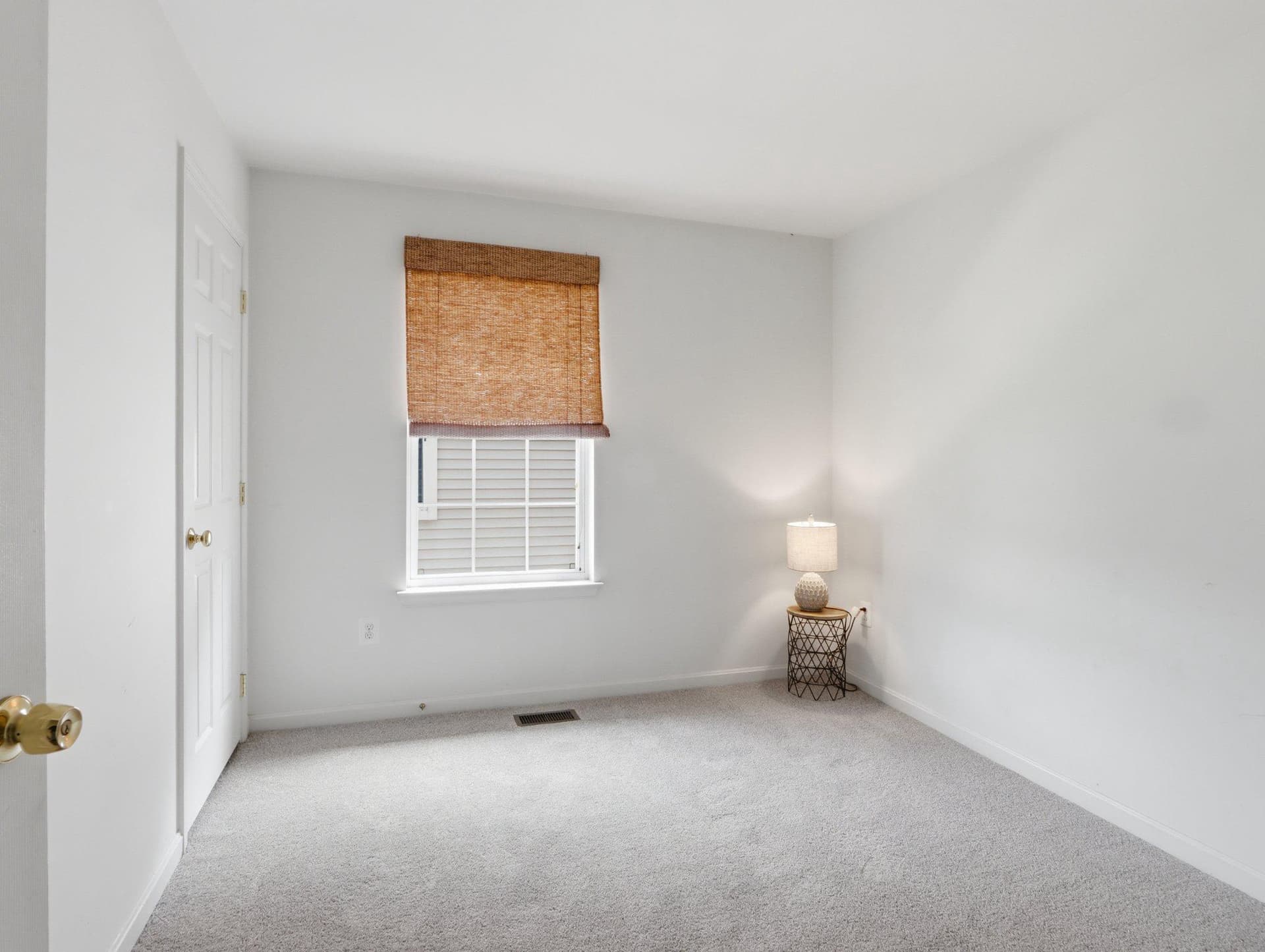 907 Myrtle Avenue photo 21