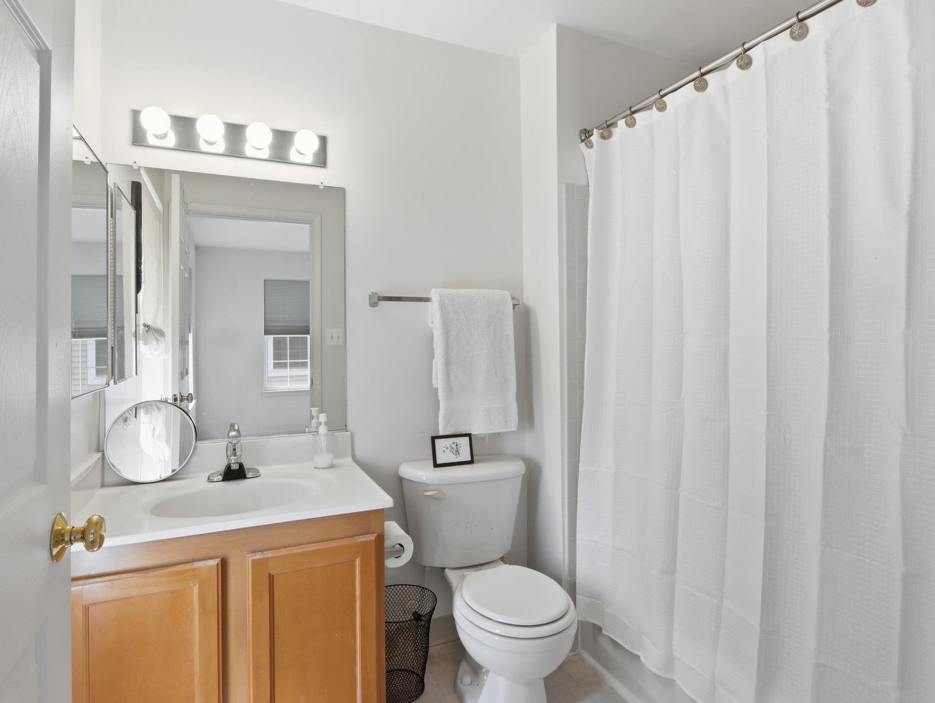 907 Myrtle Avenue photo 25