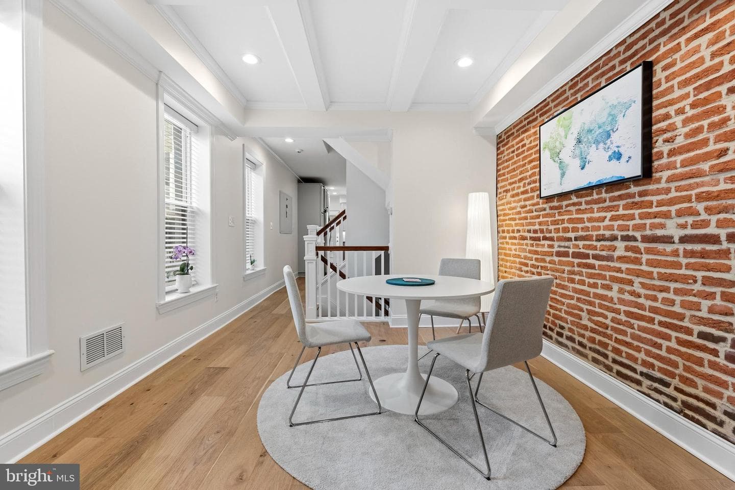 1452 Boyle Street photo 15