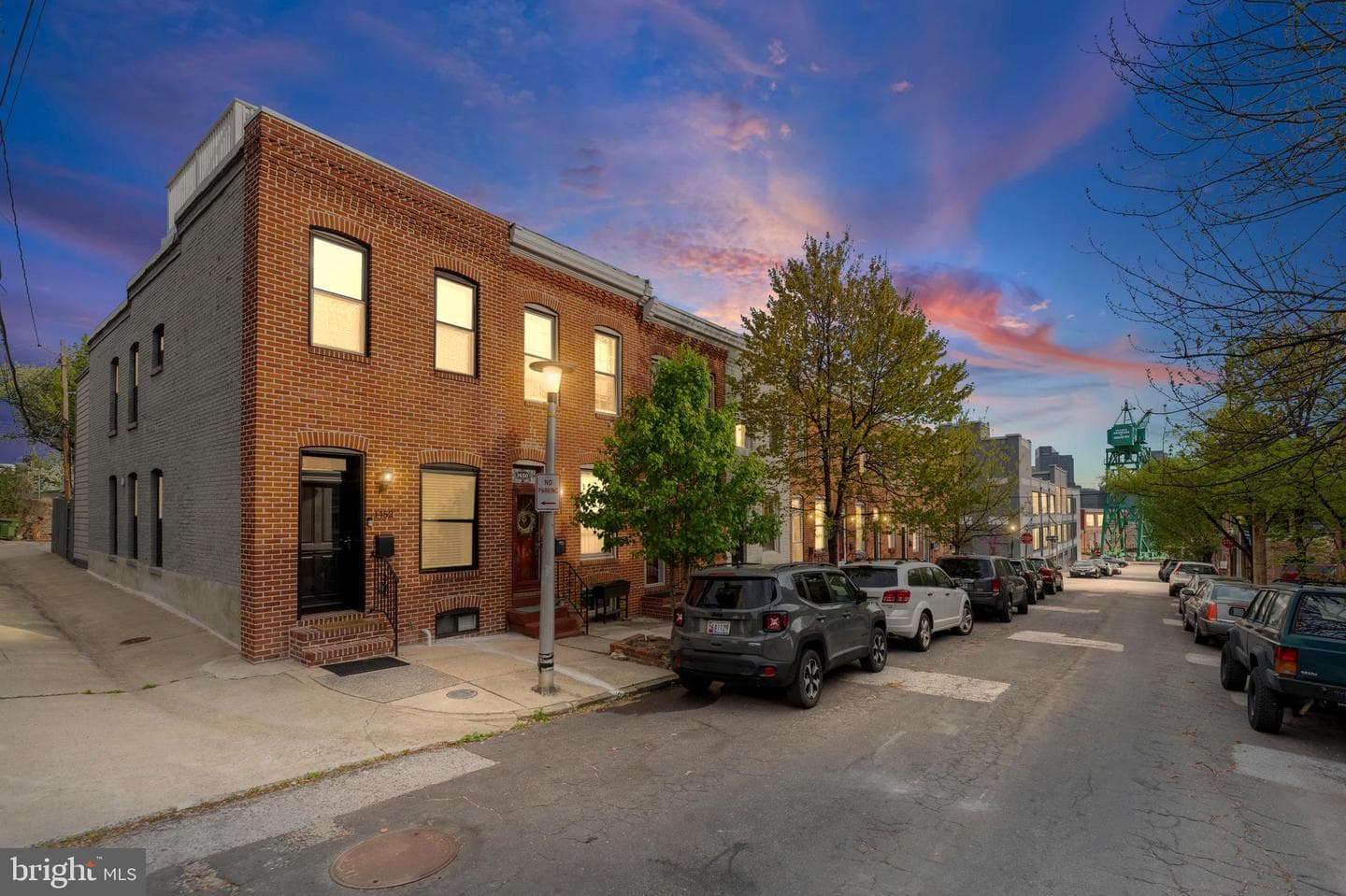 1452 Boyle Street photo 4