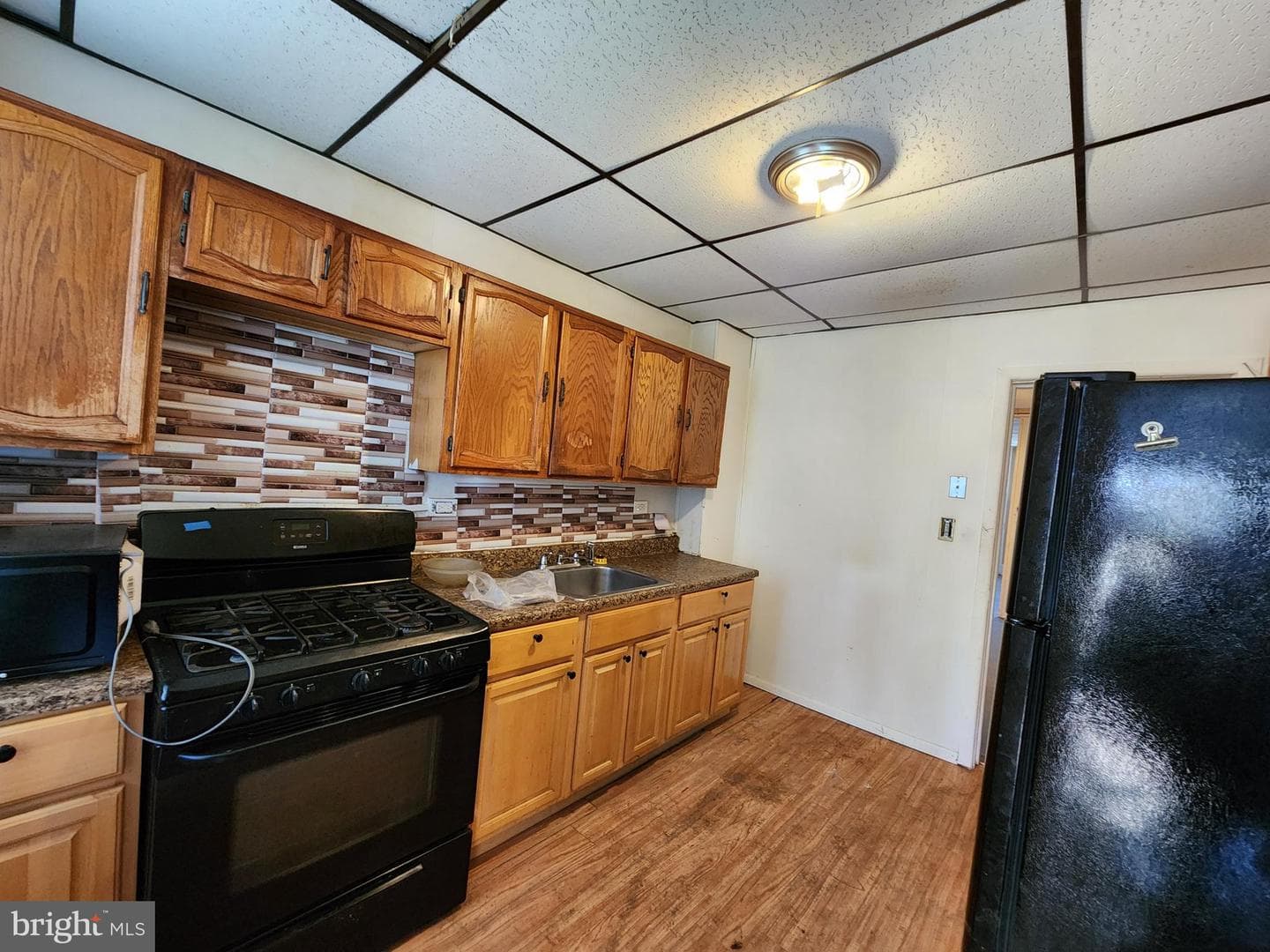 1506 E 29th Street photo 10