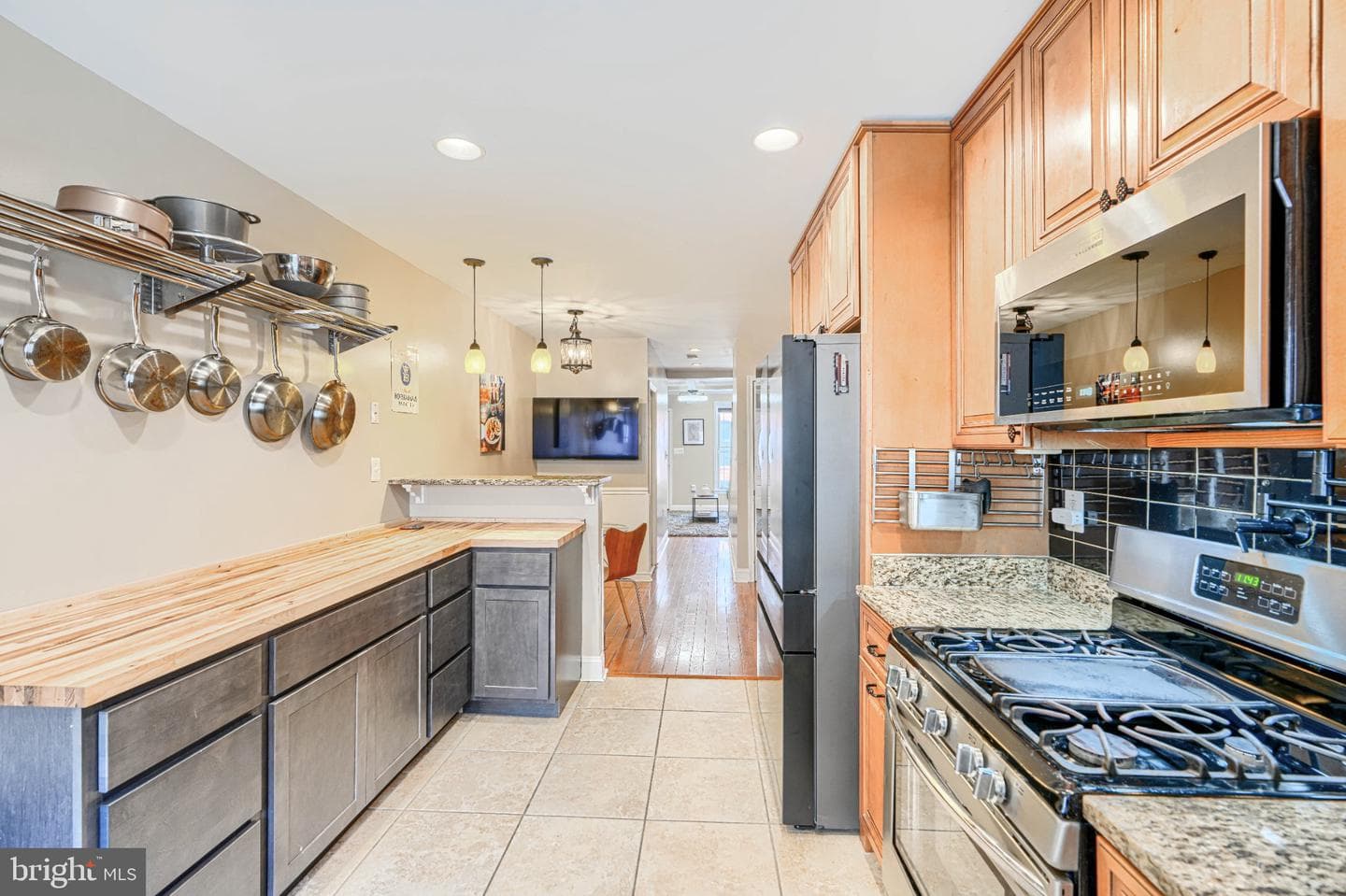 1411 Reynolds Street photo 16