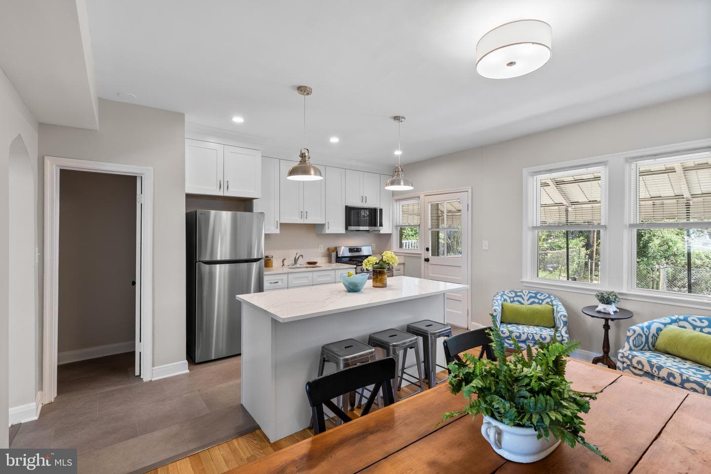 1115 Roland Heights Avenue photo 3