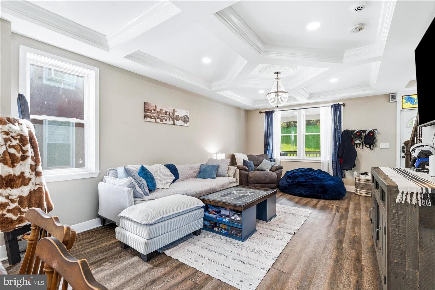 1218 W Northern Parkway photo 8