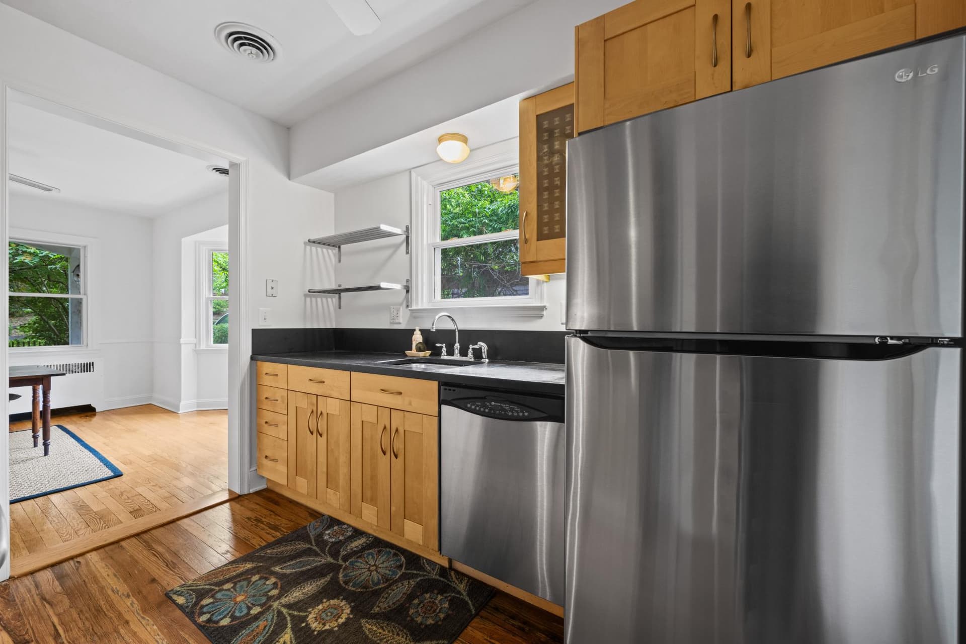 5010 Boxhill Ln photo 9