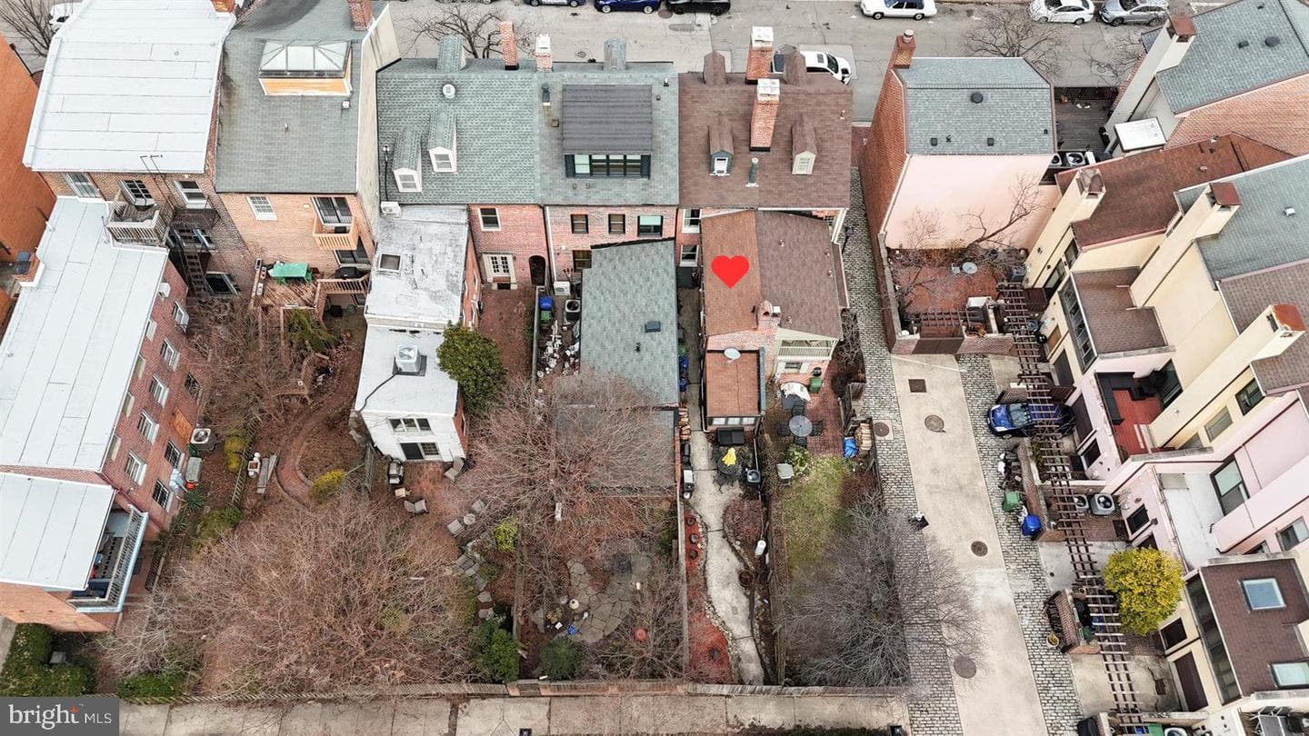 111 Barre Street W photo 38