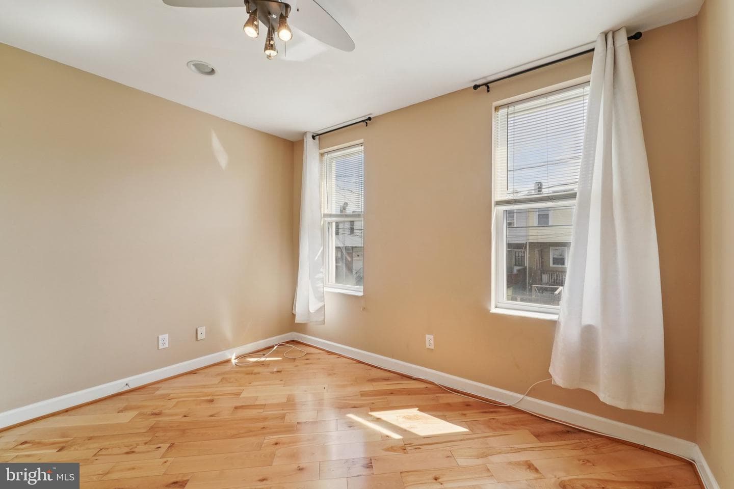 341 S Macon Street photo 23