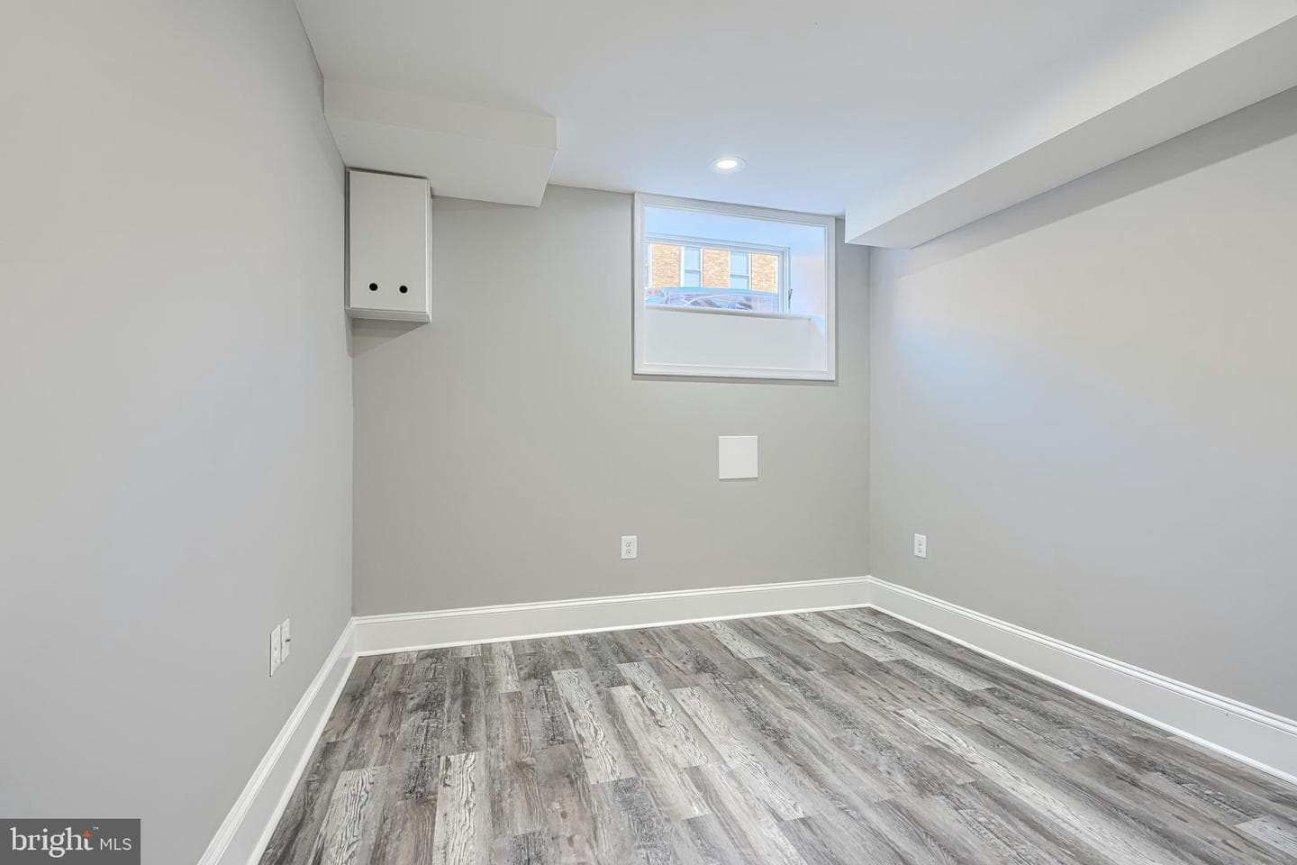 730 S Decker Avenue photo 39