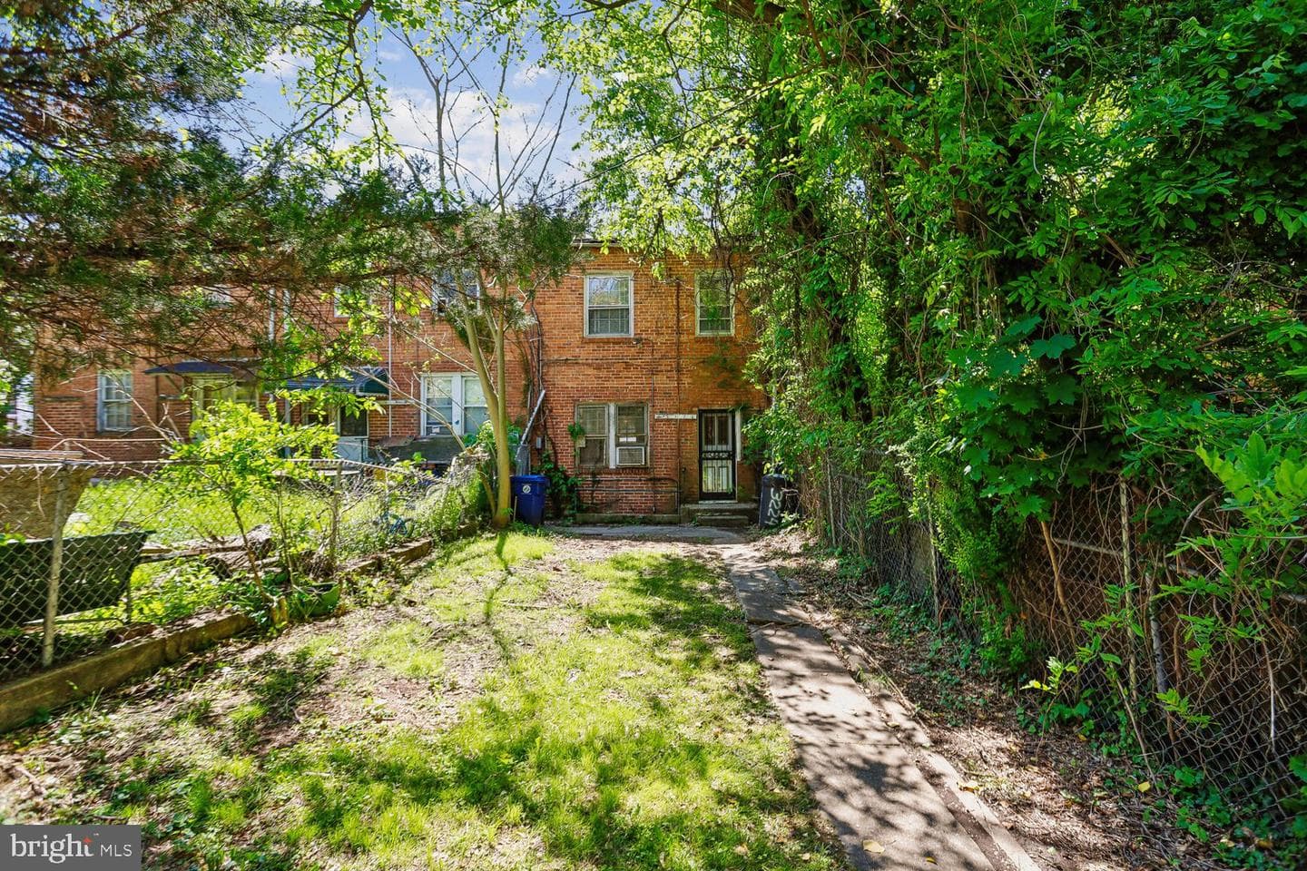3224 Belmont Avenue photo 25