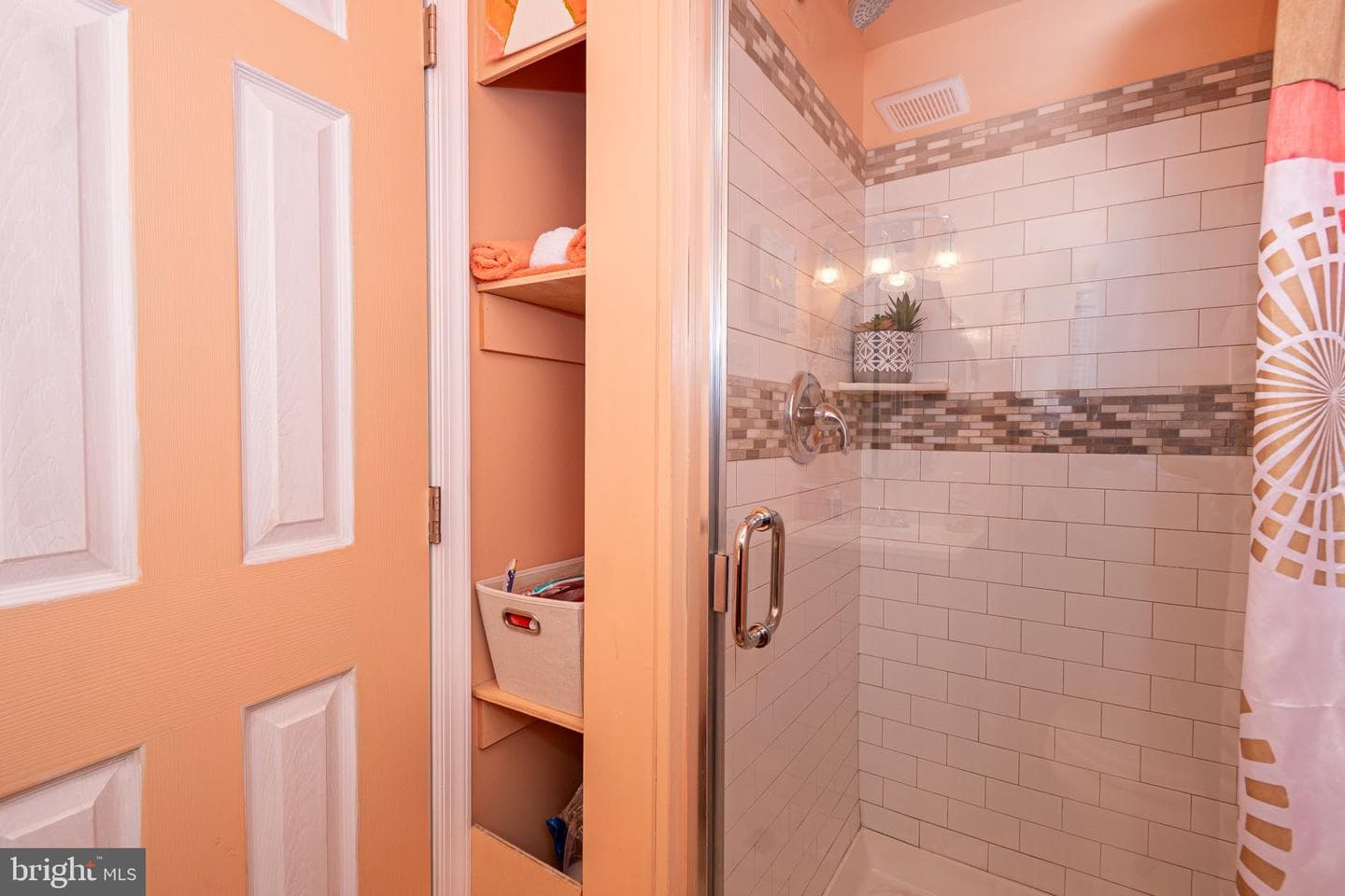 2929 Mallview Road photo 24