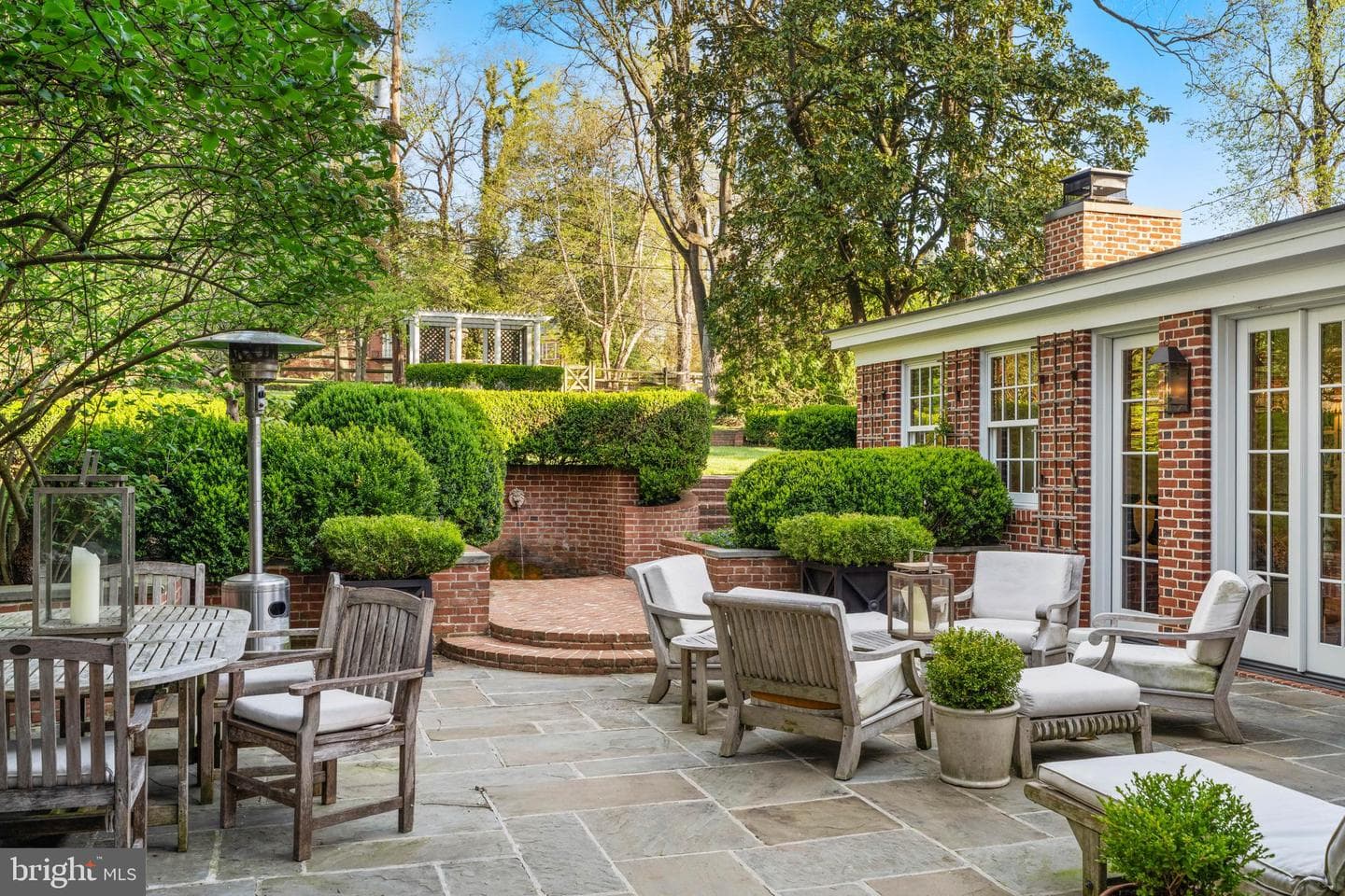 216 Chancery Road photo 26
