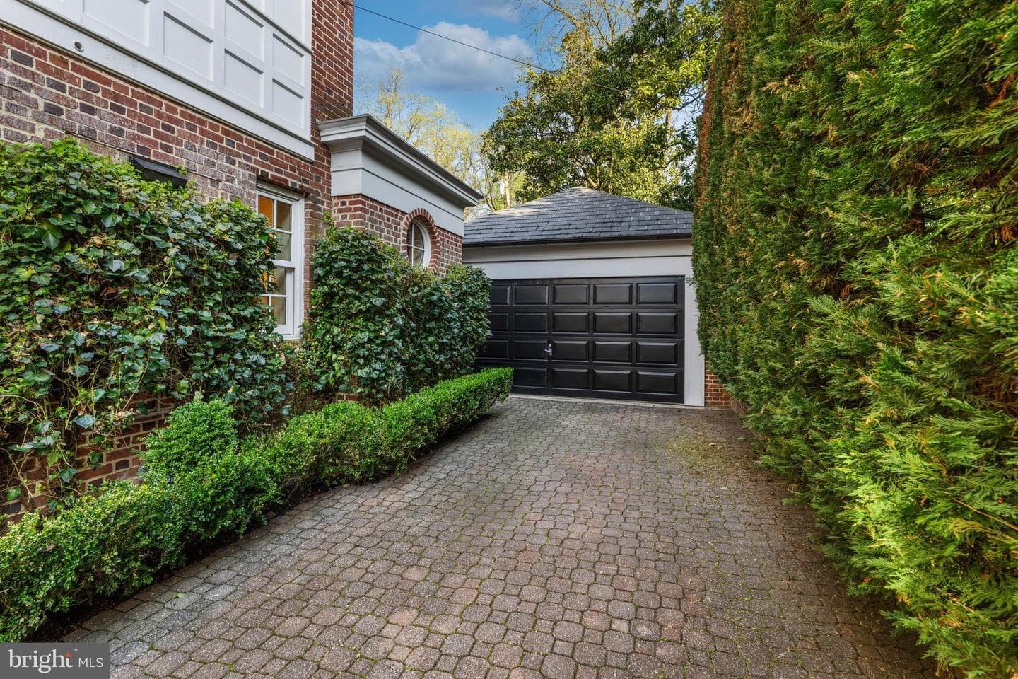 216 Chancery Road photo 37