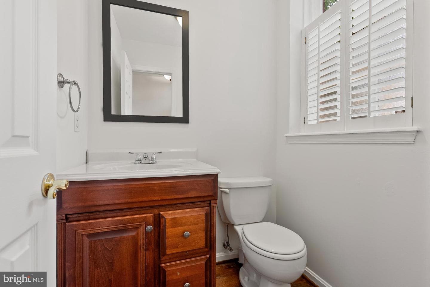 141 W Montgomery Street photo 13